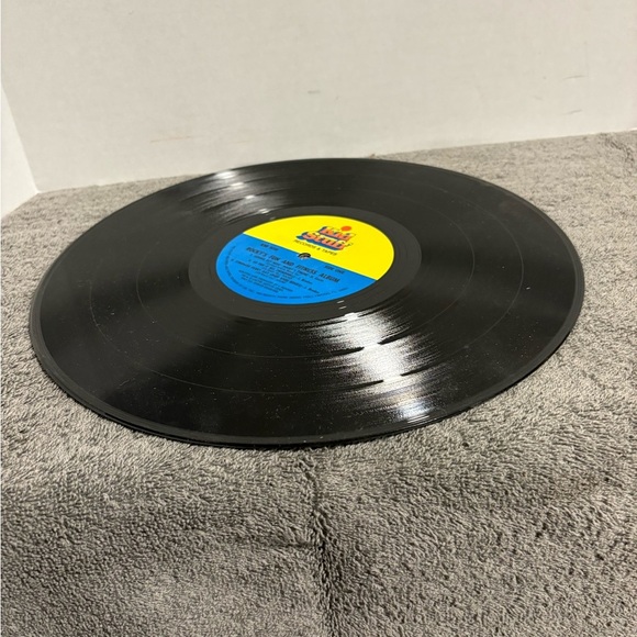 1983 Rocky Fun And Fitness w/ Poster - Kid Stuff LP Vinyl Record - John Braden - Picture 6 of 6